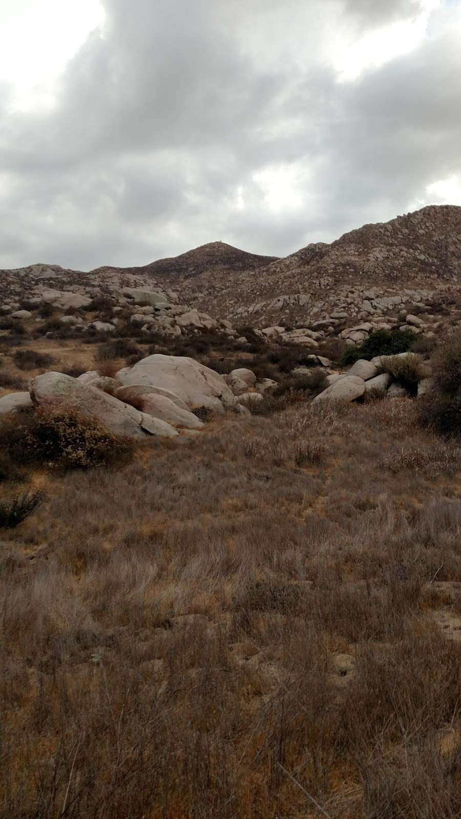 Double Butte County Park | Winchester, CA 92596, USA