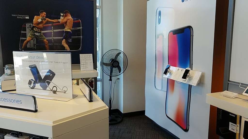 AT&T Store | 5 S Morehall Rd #300, Malvern, PA 19355, USA | Phone: (610) 640-0700