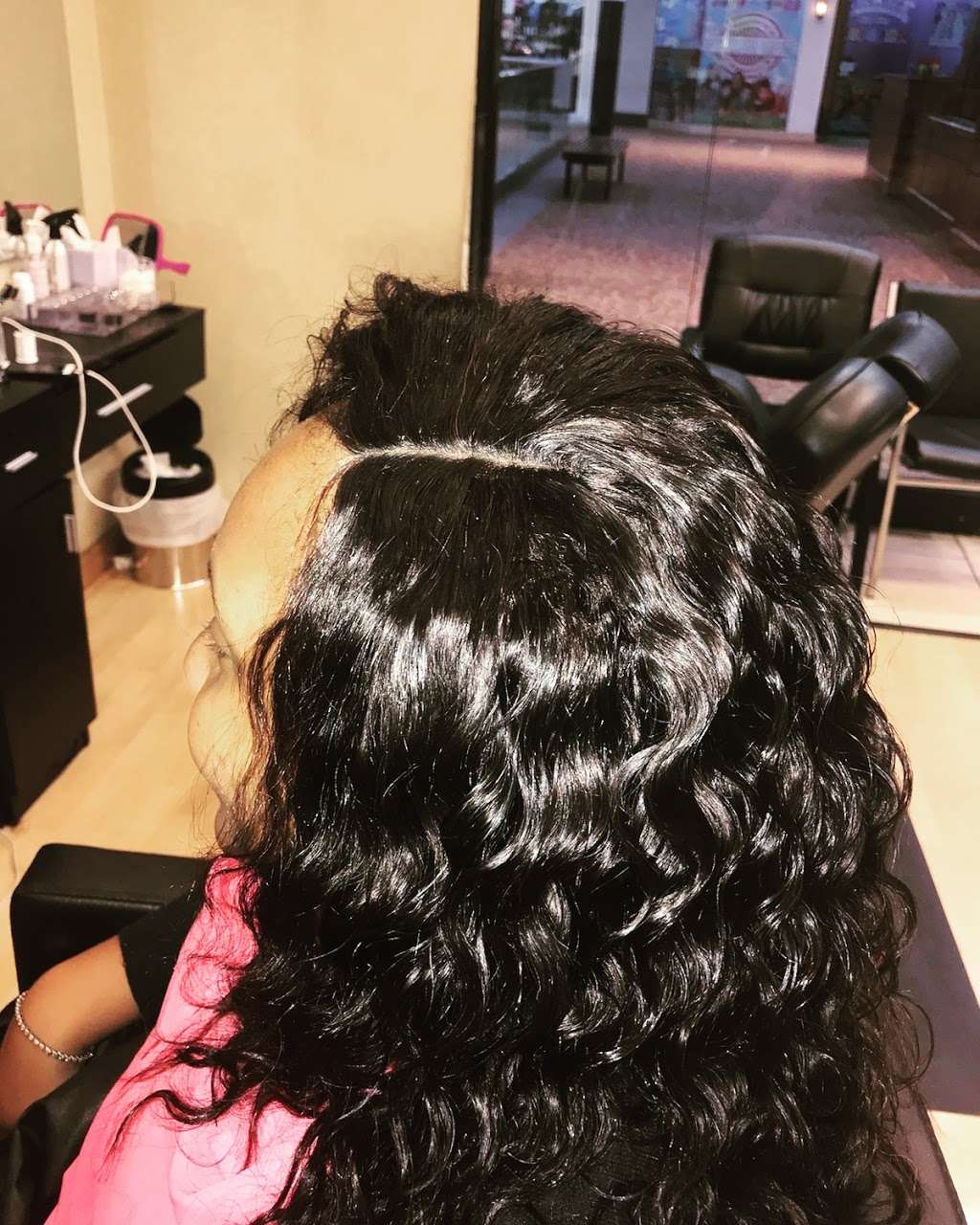 Hair She Loves Lawanna@Salon Galleries | 15069 35 N. Frontage Rd. Suite 212 Personal Suite #4, Selma, TX 78154, USA | Phone: (850) 459-1476