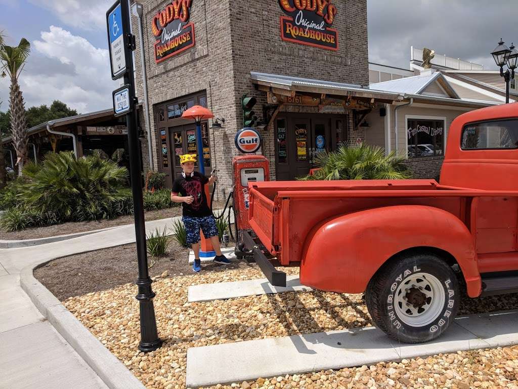 Cody’s Original Roadhouse - Mulberry | 8761 SE Hwy 42, The Villages, FL 32162, USA | Phone: (352) 205-7797