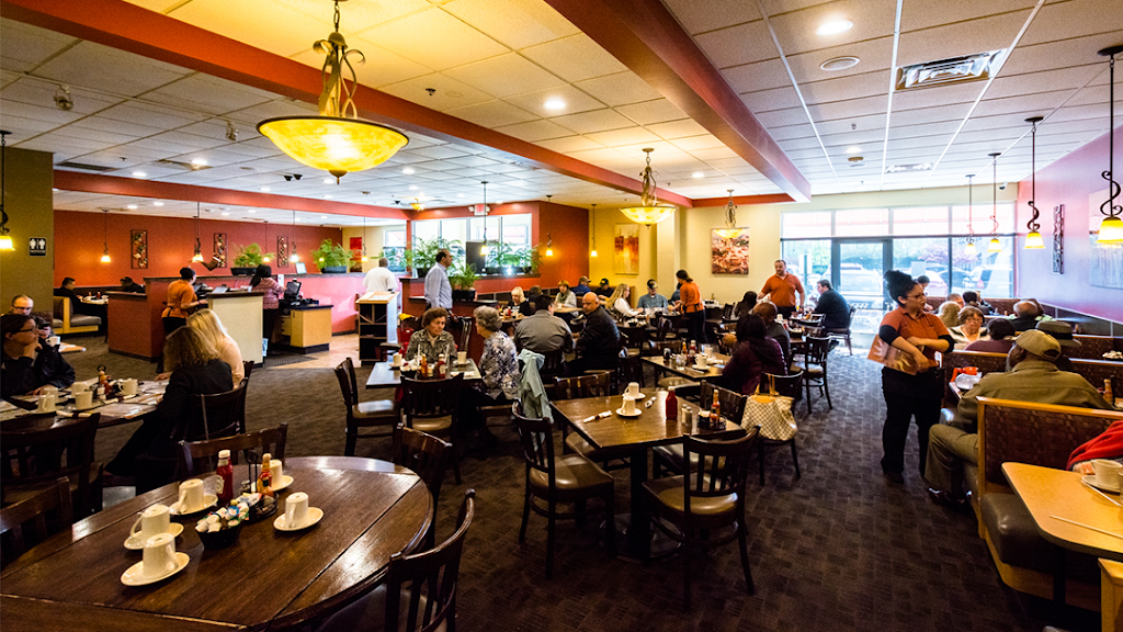 Maxfields Pancake House | 2727 N Mayfair Rd, Wauwatosa, WI 53222, USA | Phone: (414) 453-6000