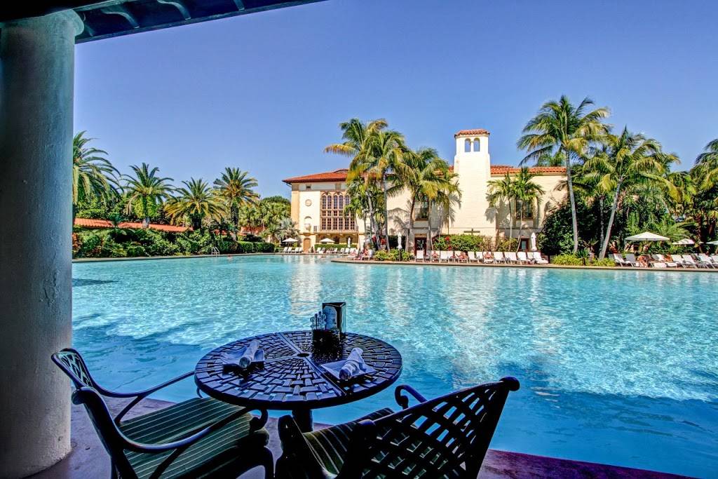 Cascade Pool Cafe at The Biltmore Hotel Miami | 1200 Anastasia Ave Suite B, Coral Gables, FL 33134, USA | Phone: (305) 913-3189