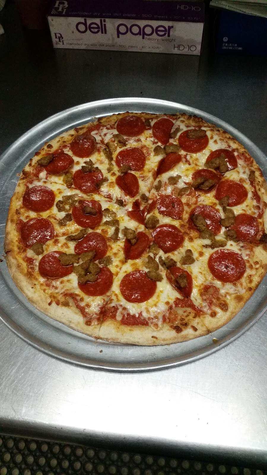Franky Ts Pizzeria of Gastonia/Dallas | 2211 N New Hope Rd, Gastonia, NC 28054, USA | Phone: (704) 810-0017