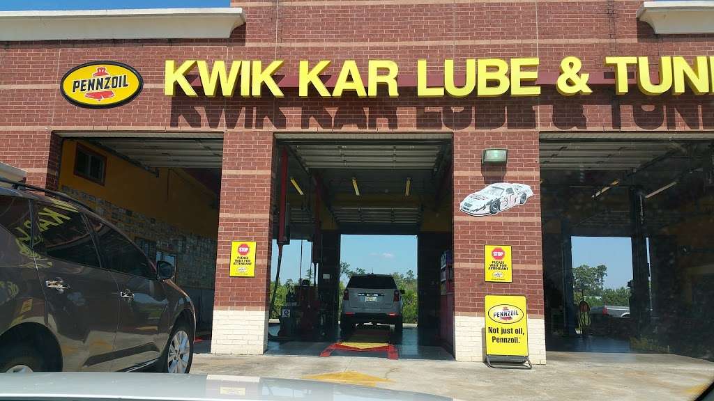 Kwik Kar at Champions | 6948 Cypresswood Dr, Spring, TX 77379, USA | Phone: (832) 717-5800