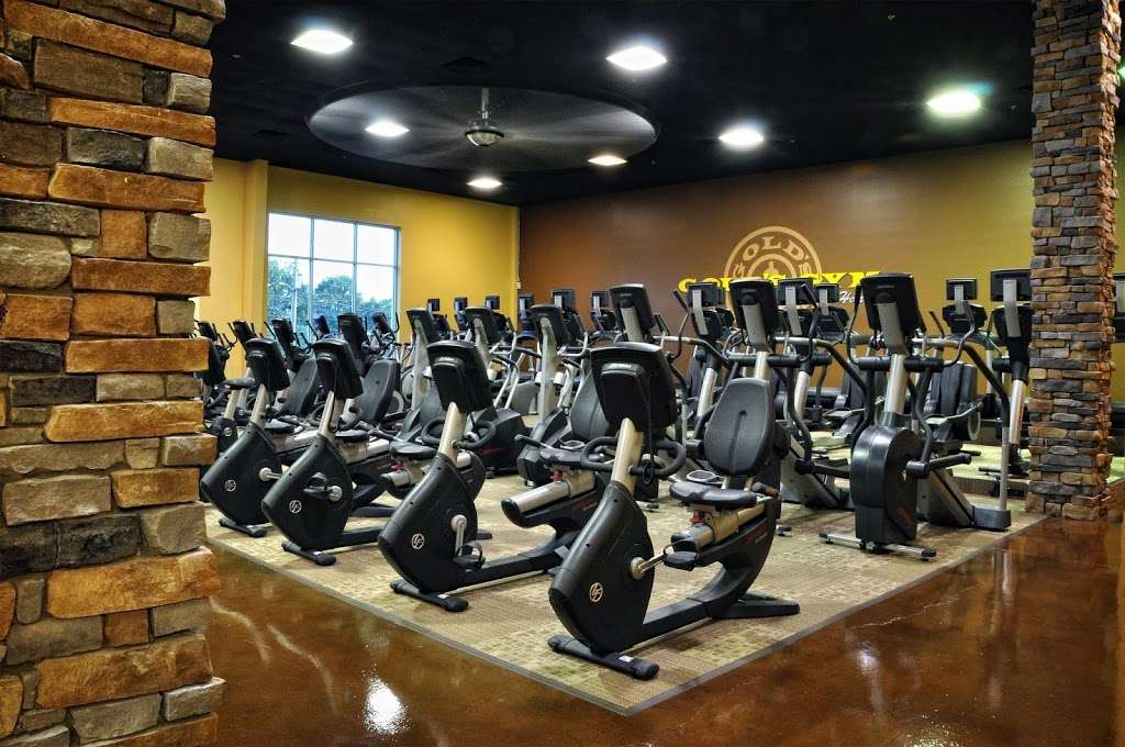 Golds Gym | 5650 NC-49 S, Harrisburg, NC 28075, USA | Phone: (704) 455-4653