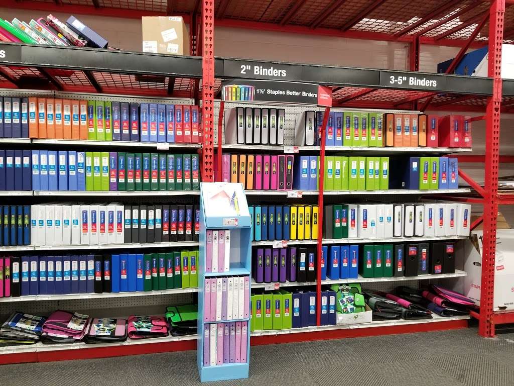 Staples | 209-34 Northern Blvd, Bayside, NY 11361, USA | Phone: (718) 229-0138