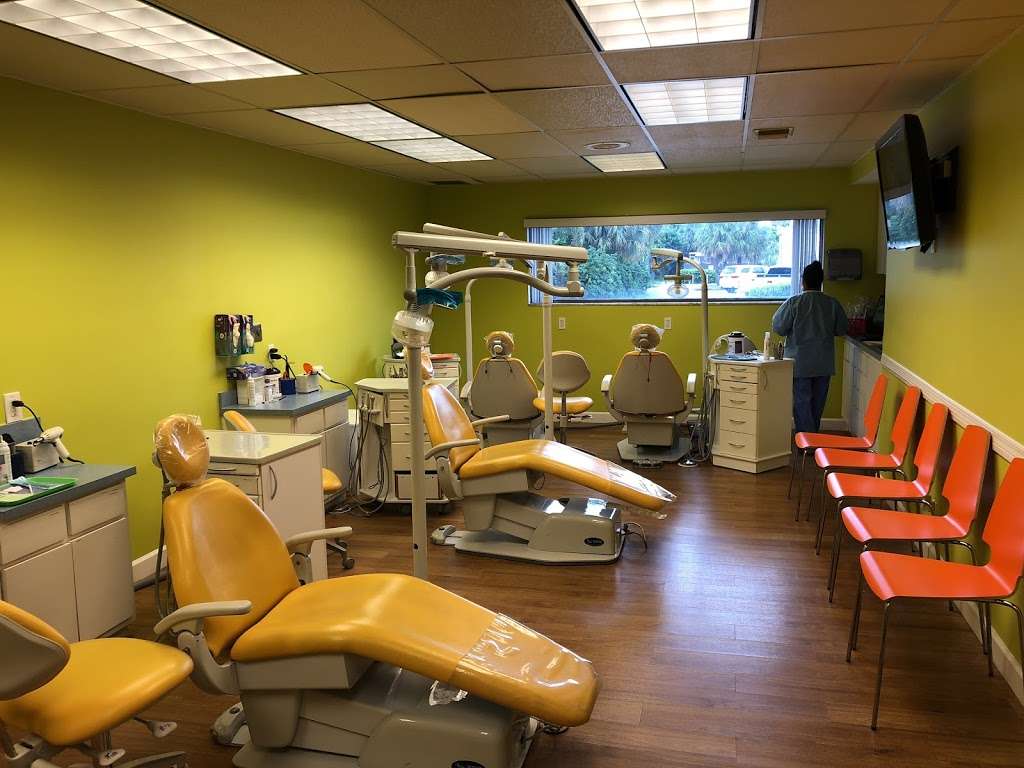 Little Smiles Dental | 1708 N Federal Hwy, Lake Worth, FL 33460 | Phone: (561) 588-2025