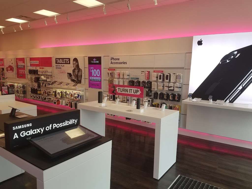 T-Mobile | 271 E Swedesford Rd, Wayne, PA 19087 | Phone: (610) 910-8072