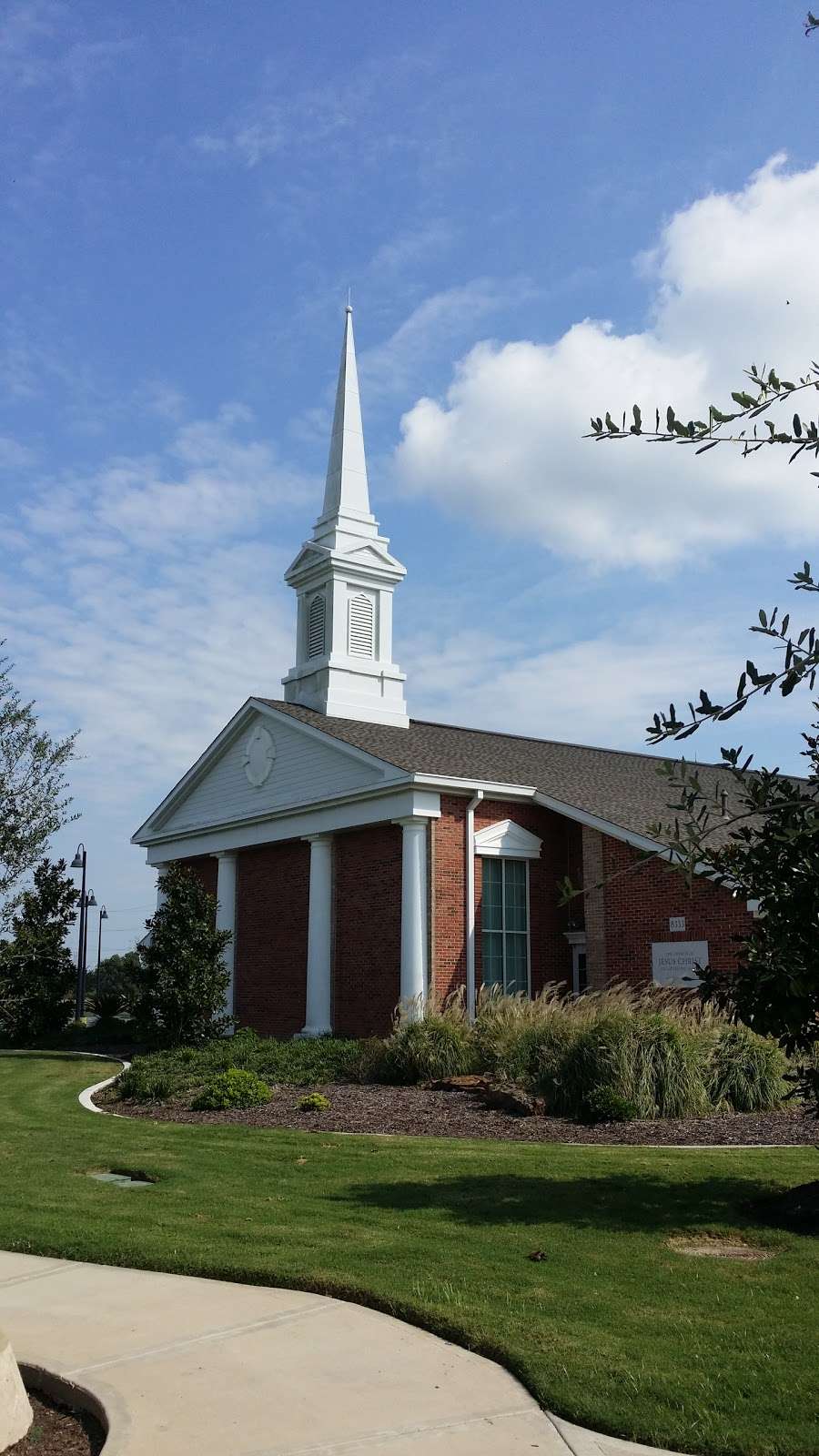 The Church of Jesus Christ of Latter-Day Saints - Sienna Plantat | 8333 Scanlan Trace E, Missouri City, TX 77459, USA | Phone: (409) 599-0846