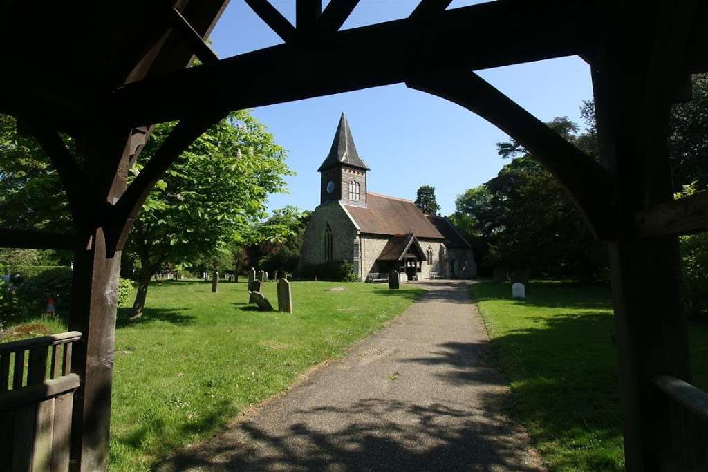 St Andrew C Of E Church | Little Berkhamsted, Hertford SG13 8LZ, UK | Phone: 01707 875940