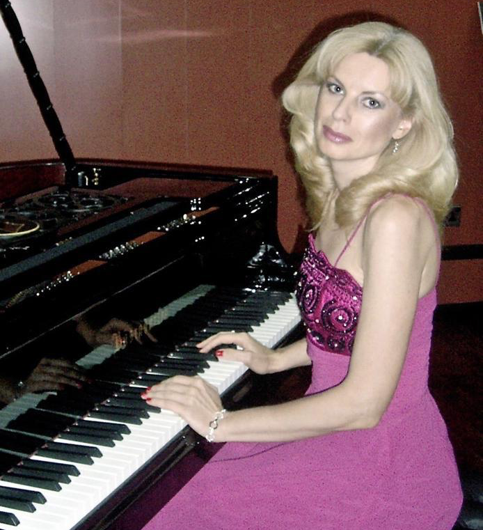 Piano lessons with Natalya Sobotovych | 1455 E Walnut Rd, Gilbert, AZ 85298, USA | Phone: (480) 793-6511