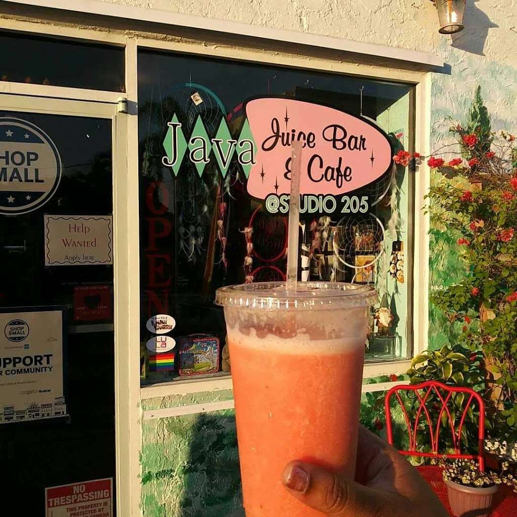 Java Juice Bar @ Studio 205 | 205 N Federal Hwy, Lake Worth, FL 33460 | Phone: (561) 533-5272