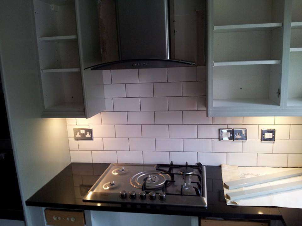 C Drake Decorating ltd | Godman Road, Grays RM16 4TD, UK | Phone: 07838 378759
