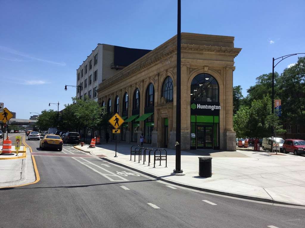 Huntington Bank | 4718 N Broadway, Chicago, IL 60640, USA | Phone: (773) 765-0304