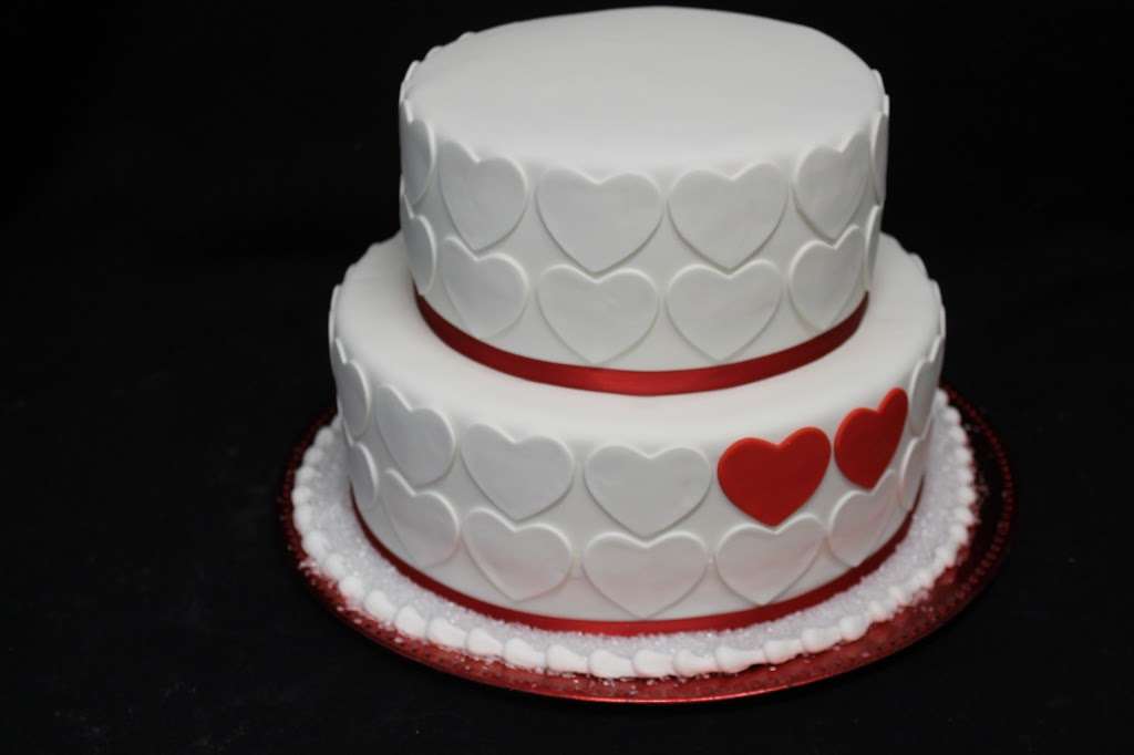 Cakes by Design Edible Art | 2-4 Johnson St #2, North Andover, MA 01845, USA | Phone: (978) 975-8877