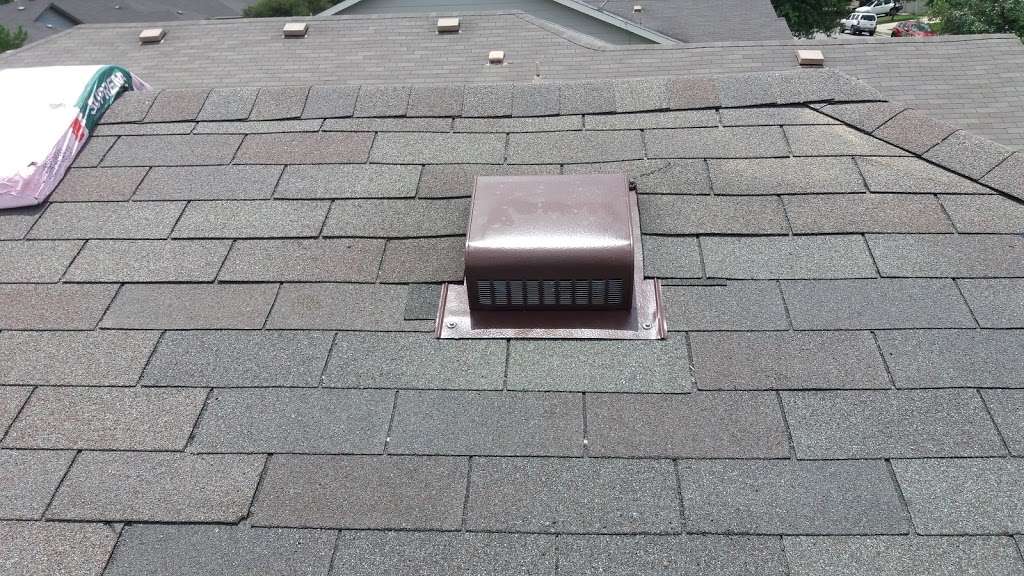 Stoughton Roofers | 76 Sumner St, Stoughton, MA 02072, USA | Phone: (781) 732-6834