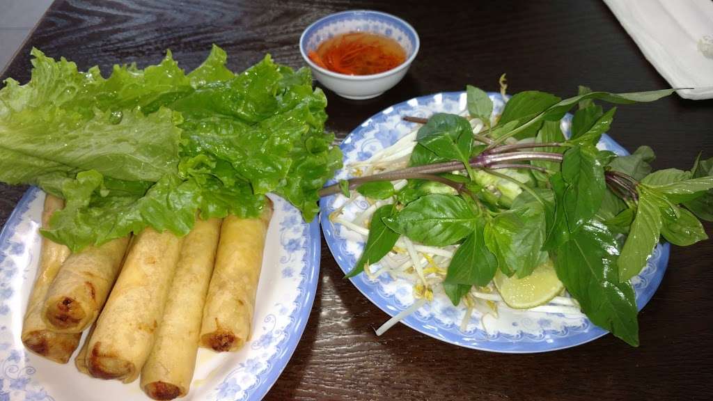 Pho Viet | 2939 Alta View Dr, San Diego, CA 92139, USA | Phone: (619) 475-8888