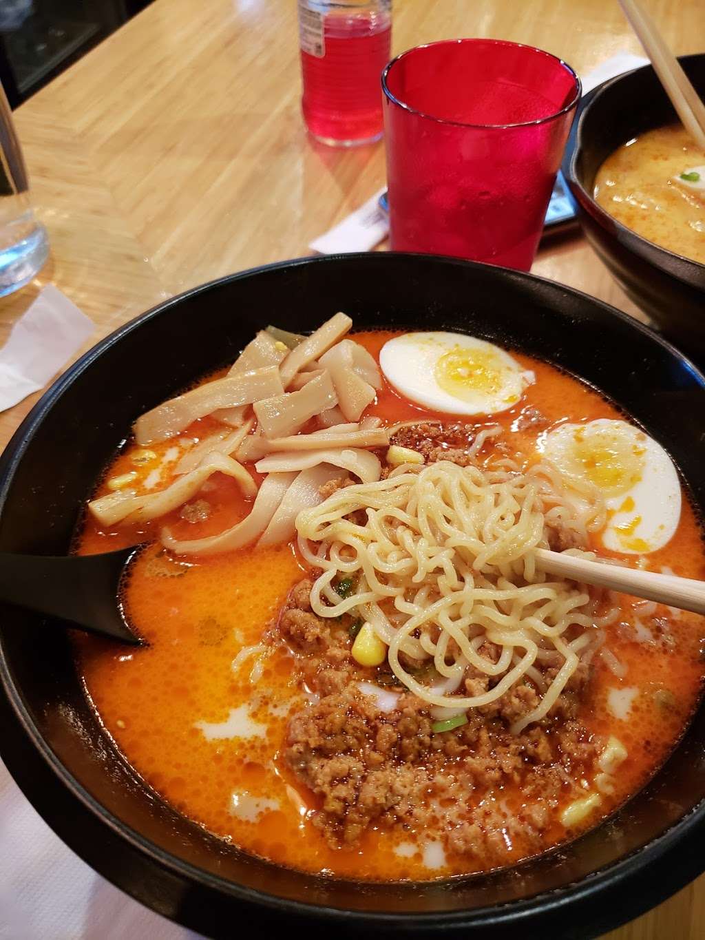 Gu Ramen Taps and Tapas | 907 S Coast Hwy, Laguna Beach, CA 92651, USA | Phone: (949) 715-0825