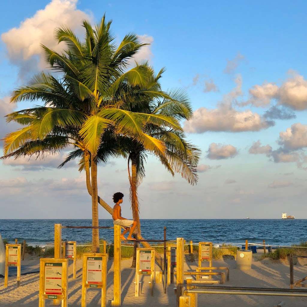 Calisthenics Park Fort Lauderdale beach | 700-790 S Fort Lauderdale Beach Blvd, Fort Lauderdale, FL 33316, USA
