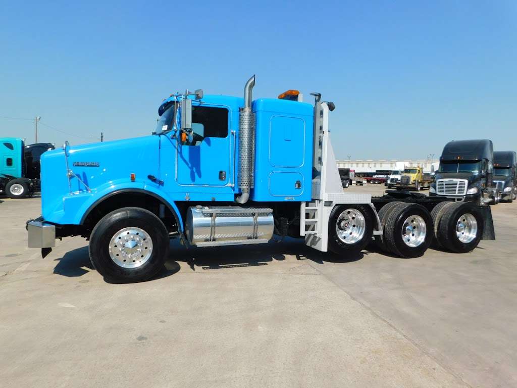 Porter Truck Sales | 135 McCarty St, Houston, TX 77029, USA | Phone: (713) 672-2400