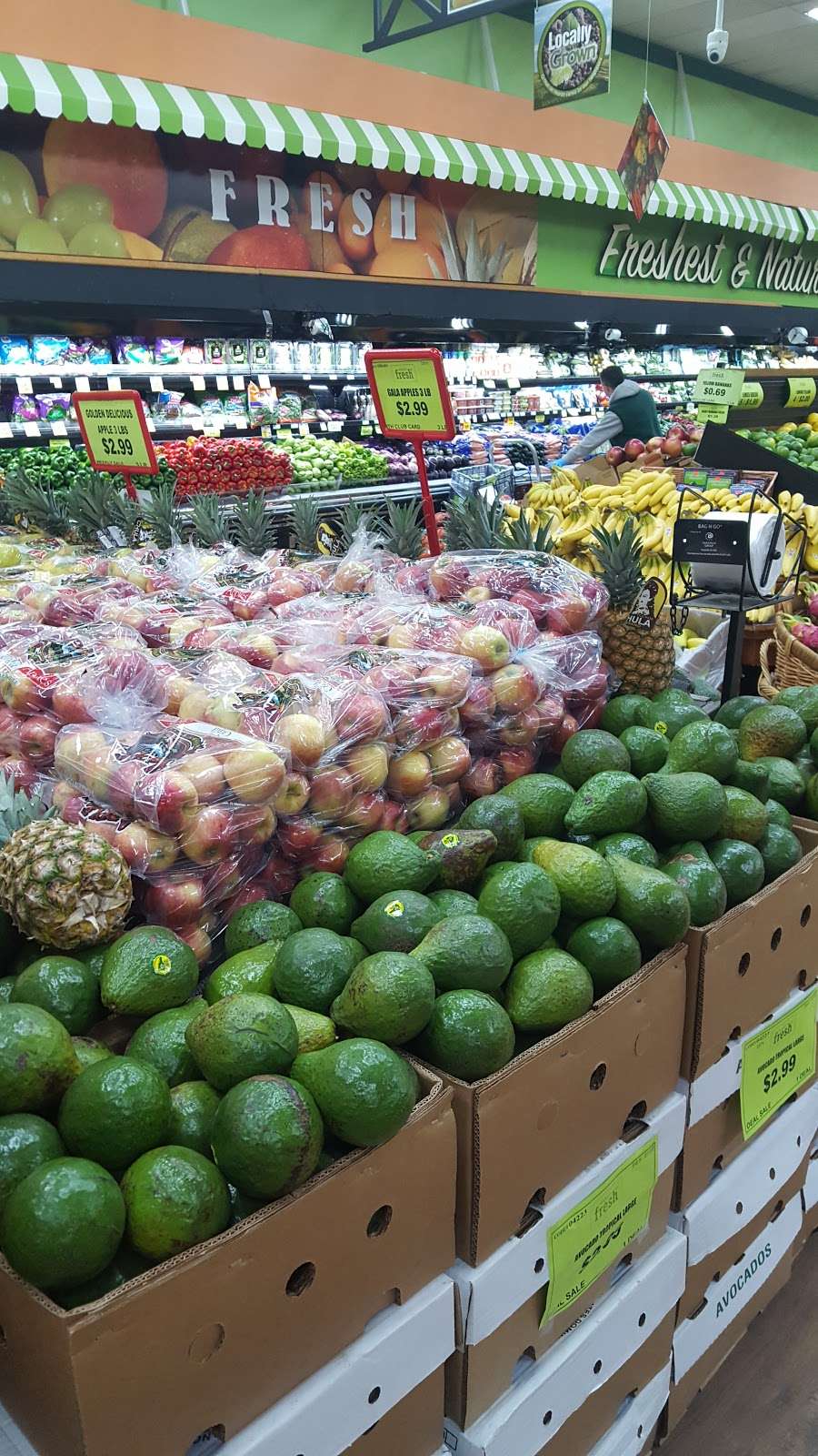 Market Fresh | 52 NY-17K, Newburgh, NY 12550, USA | Phone: (845) 562-4000