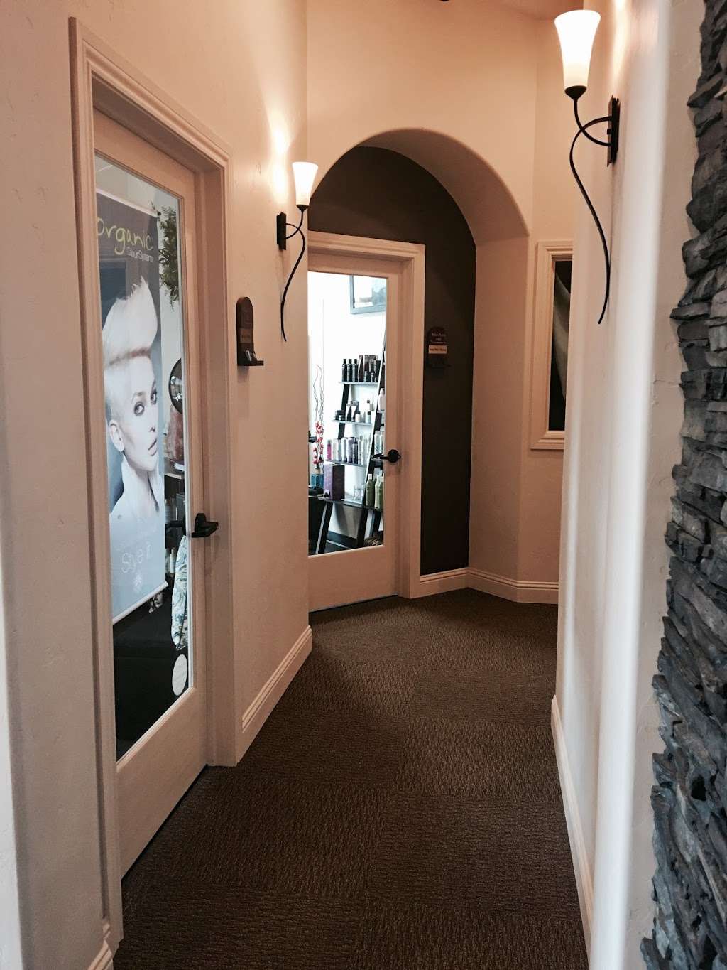 Phenix Salon Suites | 10160 W 50th Ave #3, Wheat Ridge, CO 80033 | Phone: (720) 389-5516