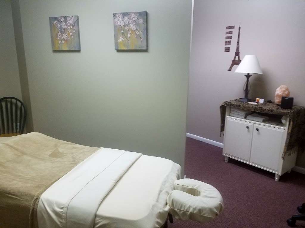 Bliss Massage Therapy | 301 Steeple Chase Dr Suite # 404, Prince Frederick, MD 20678 | Phone: (410) 200-7385