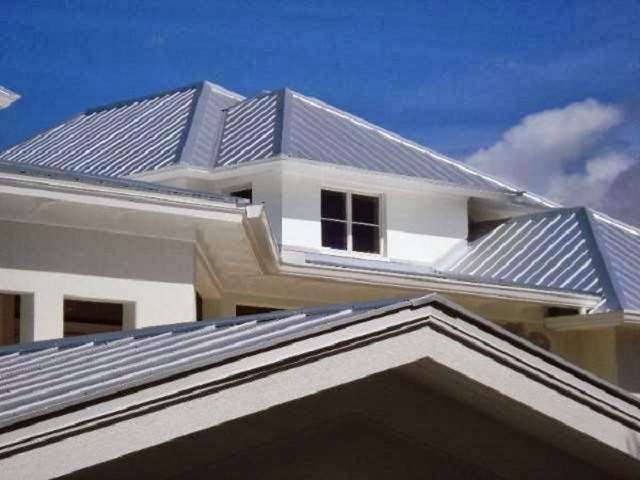 Woodlands Roofing Contractors | 2045 Timberloch Pl, The Woodlands, TX 77380, USA | Phone: (281) 645-9215