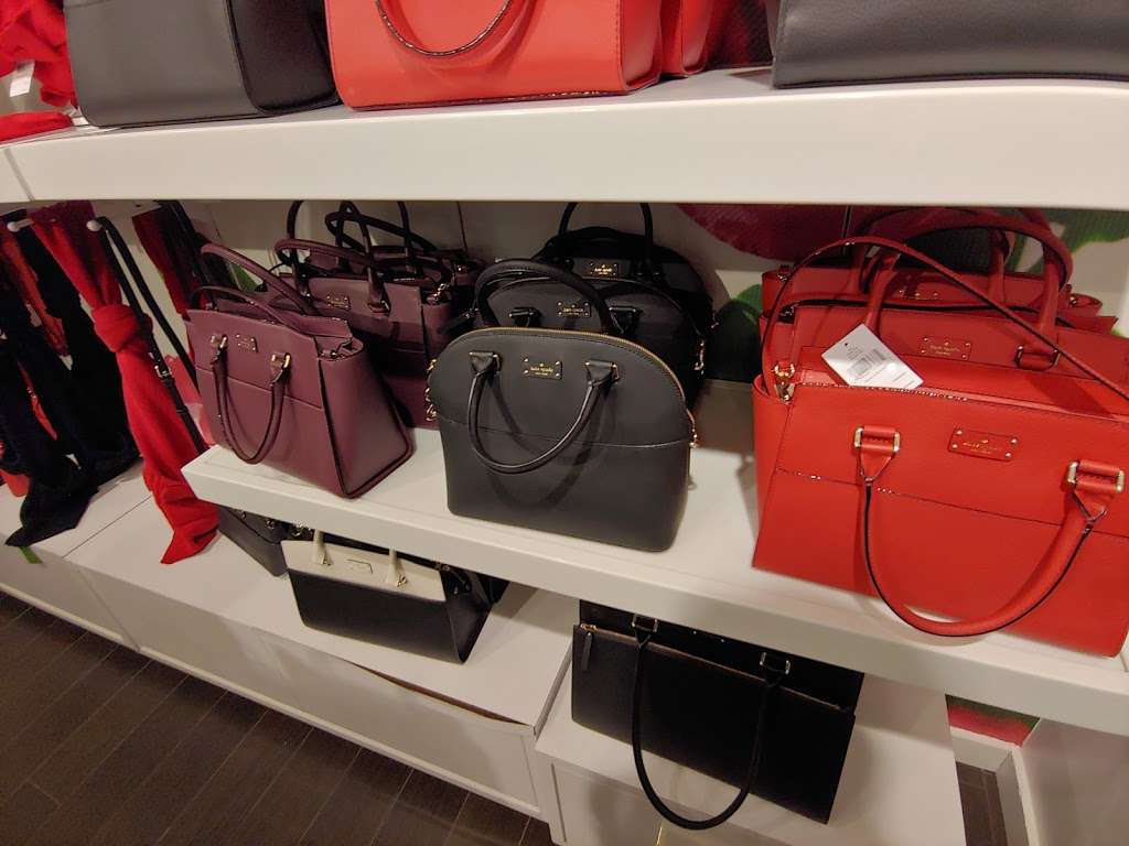 kate spade new york | 1 Outlet Blvd, Wrentham, MA 02093, USA | Phone: (508) 384-6348