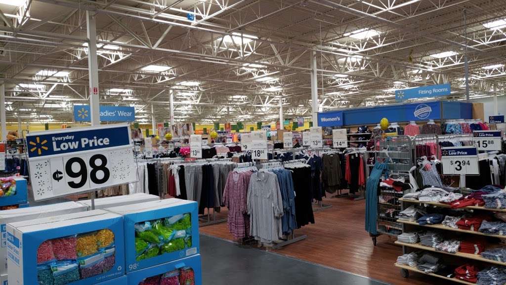 Walmart Supercenter | 800 Commons Drive [P], Oxford, PA 19363, USA | Phone: (484) 702-7206
