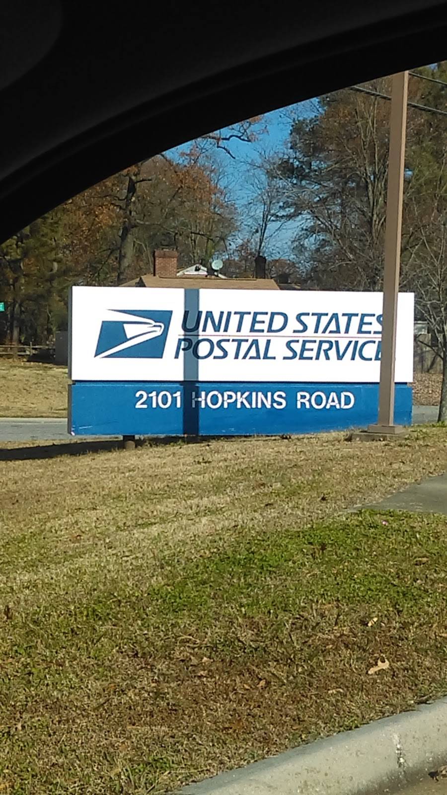 United States Postal Service | 2101 Hopkins Rd, Richmond, VA 23224, USA | Phone: (800) 275-8777