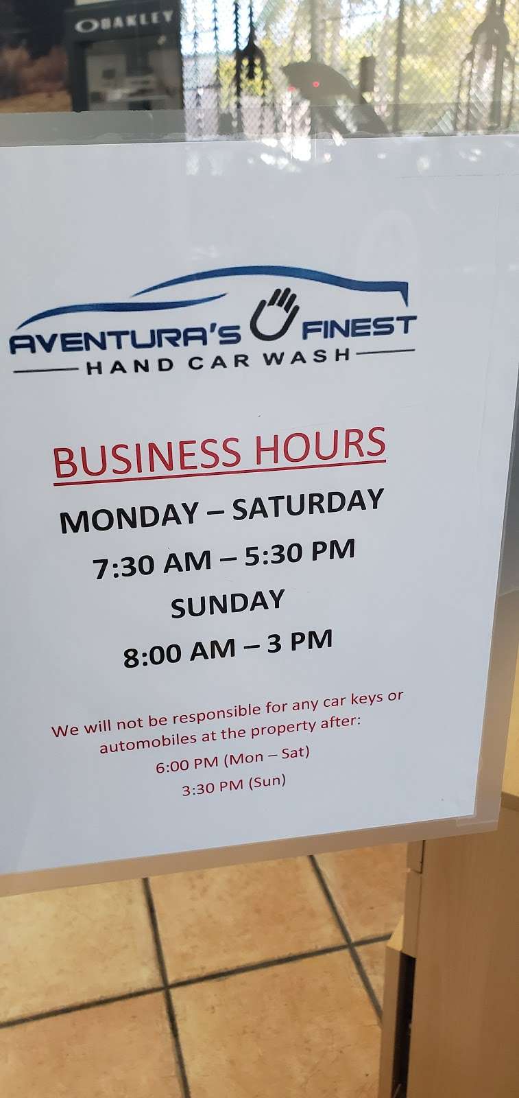 Aventura Finest Hand Care Wash | 2890 NE 187th St, Aventura, FL 33180, USA | Phone: (305) 936-9929