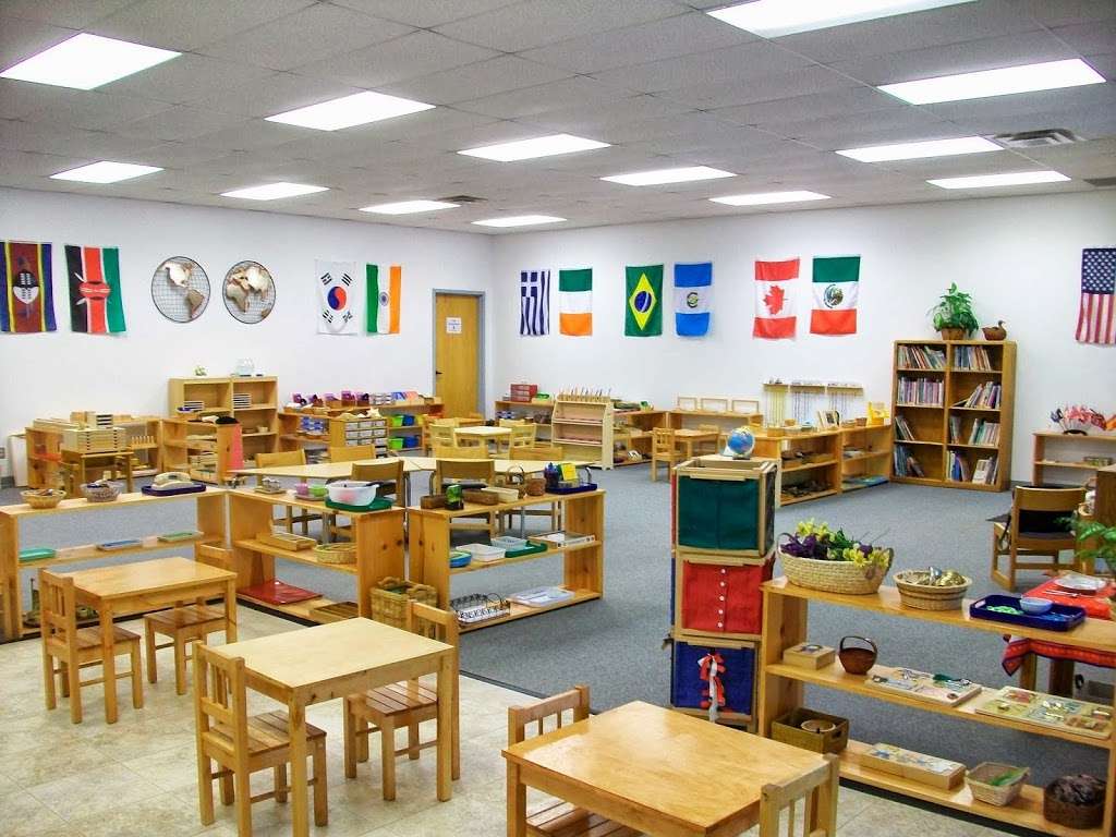 Hearts & Minds Montessori School | 1201 W Alto Rd b, Kokomo, IN 46902, USA | Phone: (765) 461-7793