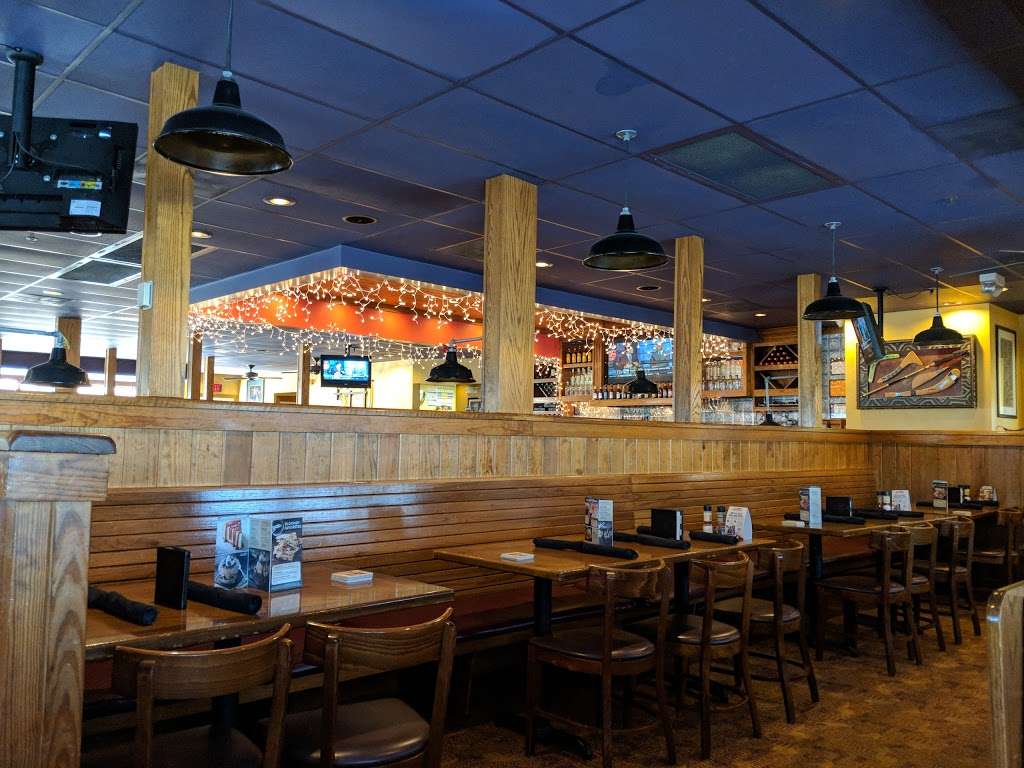 Outback Steakhouse | 3241 Chicagoland Cir, Joliet, IL 60431, USA | Phone: (815) 267-3020