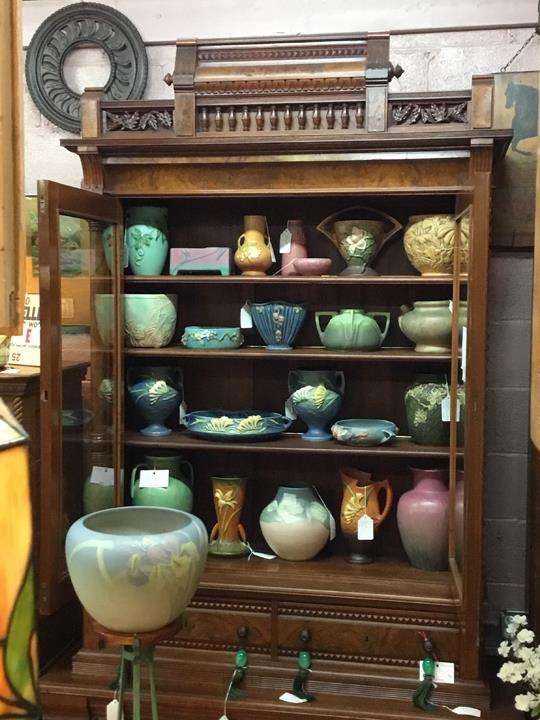 Aly Antiques | 74 N Oak St, Manteno, IL 60950 | Phone: (708) 516-9685