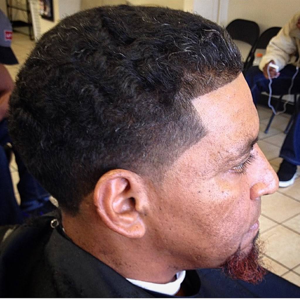 Clippers Barbershop - North Tryon | 7925 N Tryon St #107, Charlotte, NC 28262, USA | Phone: (980) 272-9107