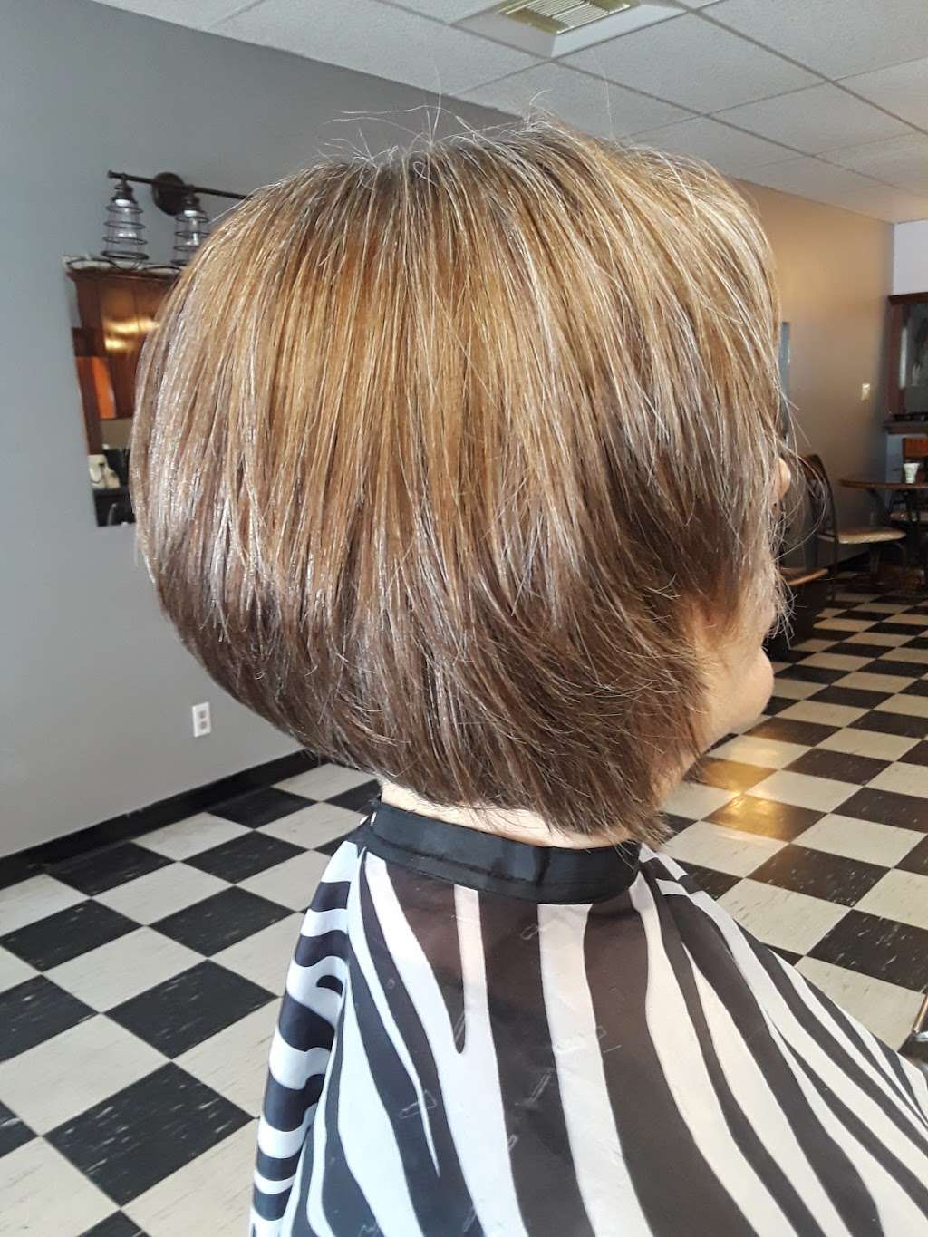 Hair By Jesse with Mary. | ste.103 24551, TX-494 Loop, Kingwood, TX 77339, USA | Phone: (281) 662-6335