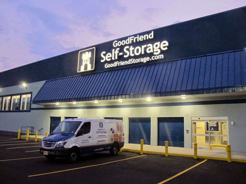 GoodFriend Self Storage North Bergen | 4301 Tonnelle Ave, North Bergen, NJ 07047, USA | Phone: (201) 820-0328