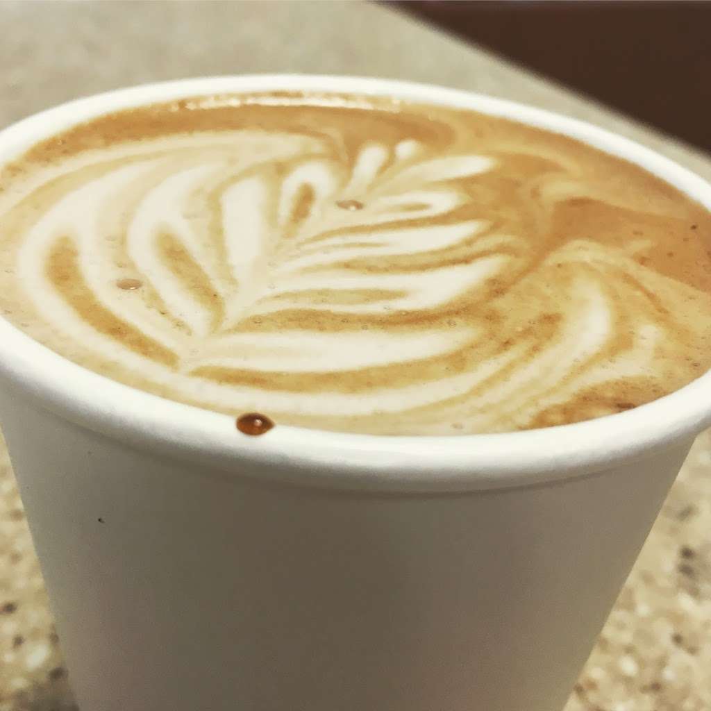 Barista de Casa Cafe | 8900 N Flintlock Rd, Kansas City, MO 64157, USA | Phone: (816) 651-8436