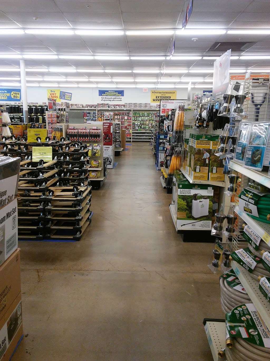 Harbor Freight Tools | 3235 Broadway St, Pearland, TX 77581, USA | Phone: (281) 485-2820