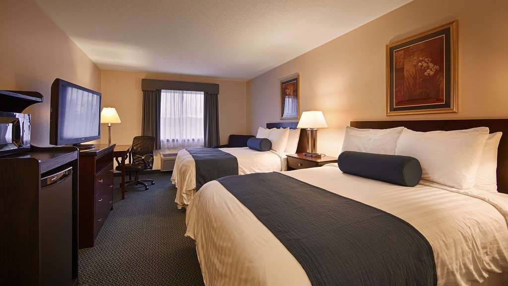 Best Western Plus Gas City | 4936 S Kay Bee Dr, Gas City, IN 46933, USA | Phone: (765) 998-2331