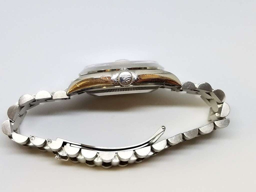 Saatchi Jewelry | 4545 Austin Blvd, Island Park, NY 11558, USA | Phone: (516) 897-0699