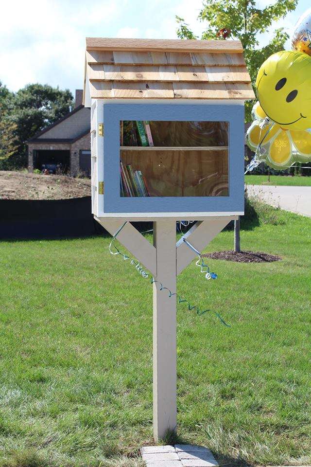 Avas Little Free Library #43915 | 10859 45th Ave, Pleasant Prairie, WI 53158, USA | Phone: (262) 818-9004