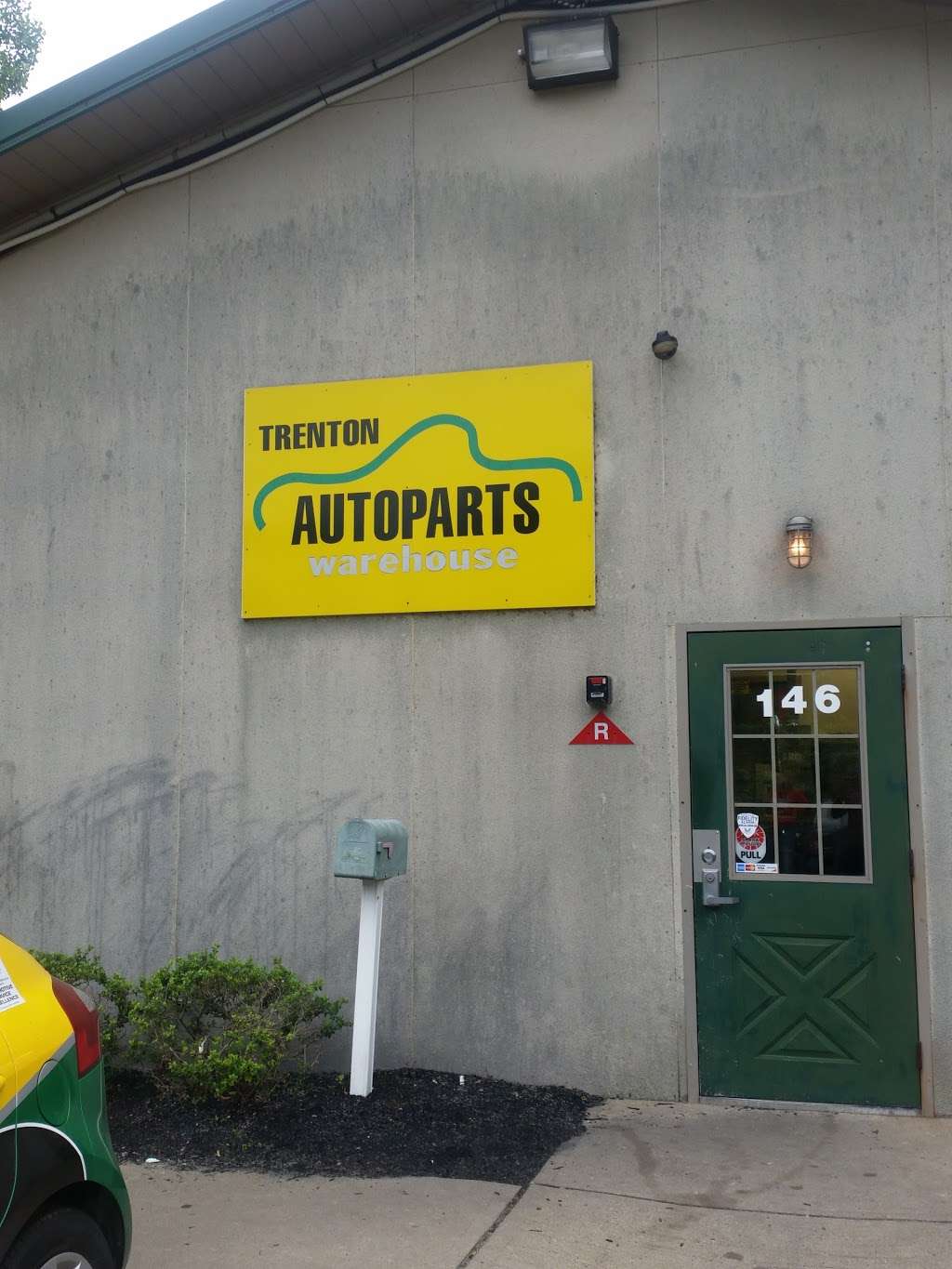 Auto Parts Warehouse | 146 Loomis Ave, Trenton, NJ 08610 | Phone: (609) 890-9009