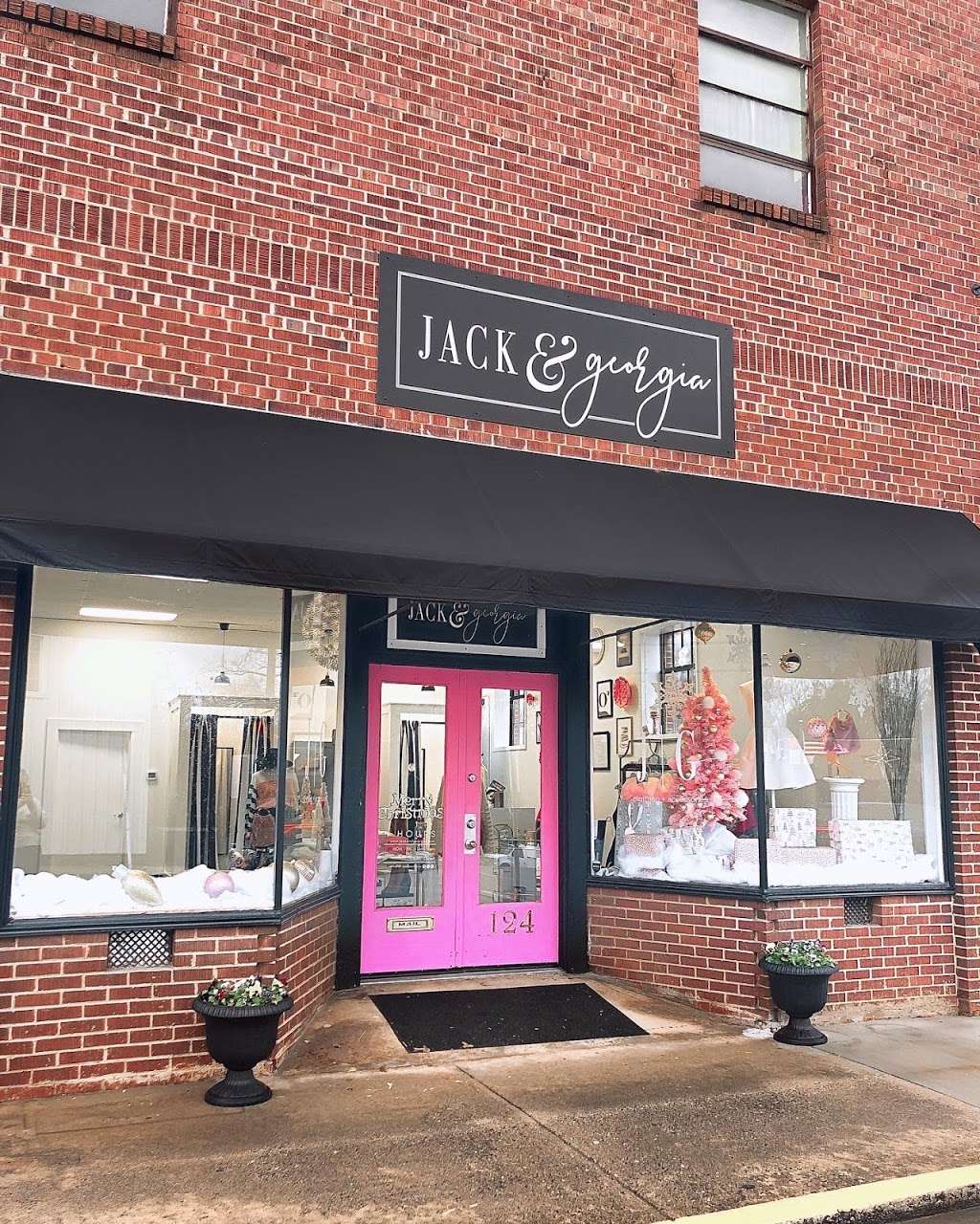 Jack & Georgia | 124 W Gold St, Kings Mountain, NC 28086 | Phone: (704) 284-2914