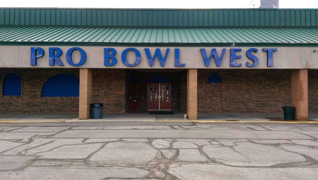 Pro Bowl West | 1455 Goshen Rd, Fort Wayne, IN 46808, USA | Phone: (260) 482-4889