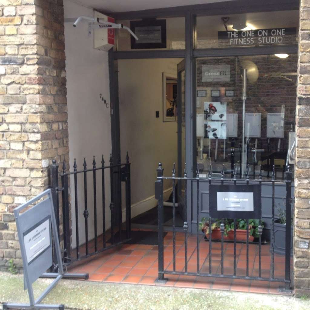 The 1 on 1 Fitness Studio | 740c High Rd (Browning Rd), London, Leytonstone E11 3AW, UK | Phone: 07887 888802
