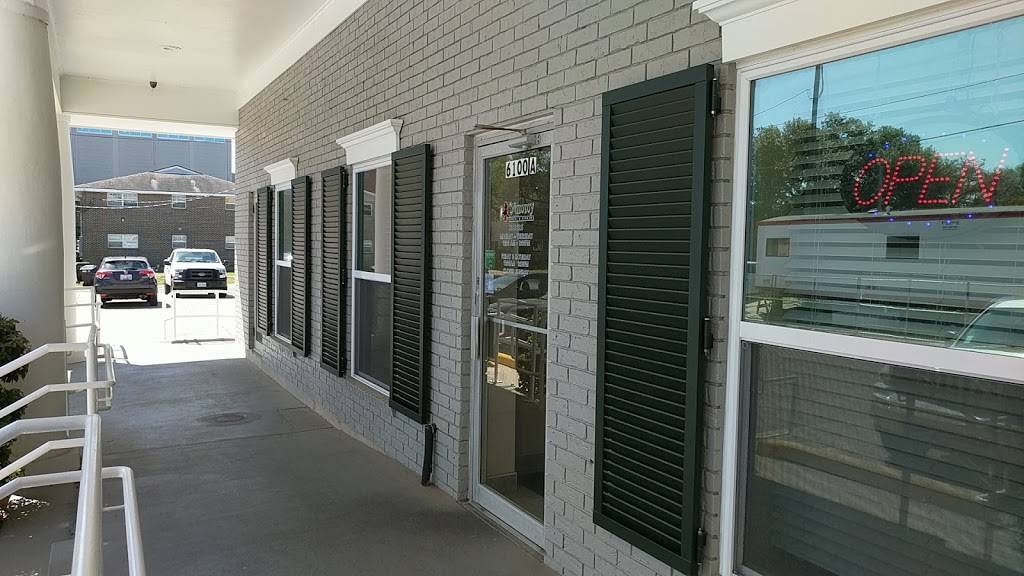 Yummy Sushi | 6100 Hamburg St A, New Orleans, LA 70122, USA | Phone: (504) 309-9401