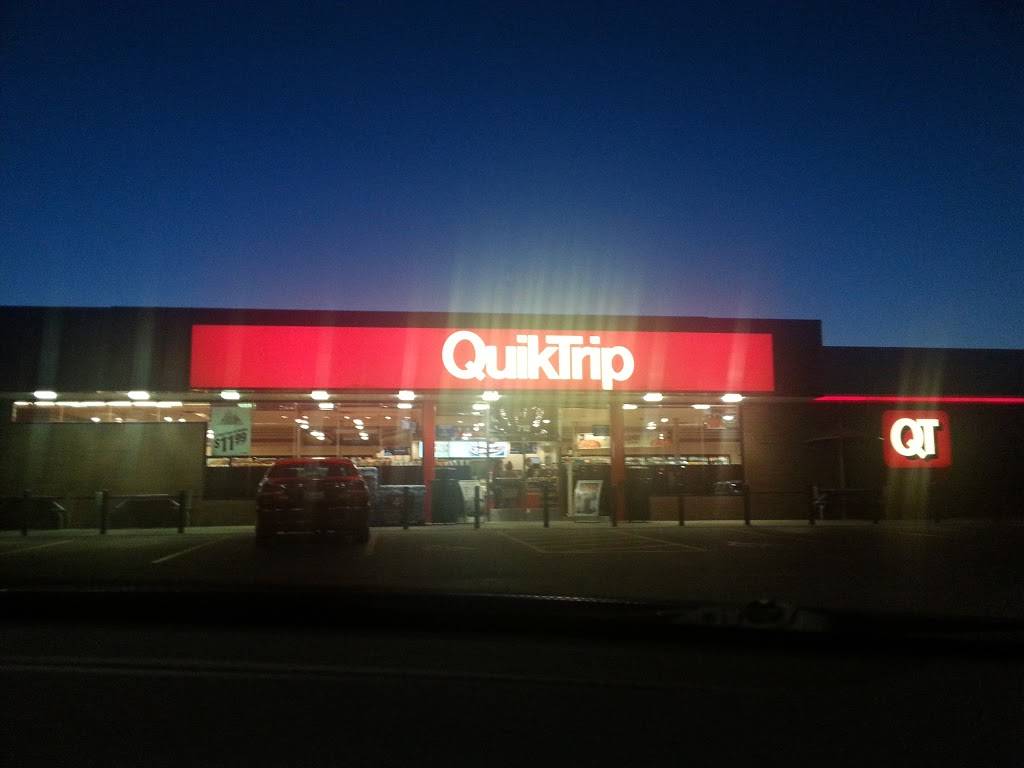 QuikTrip | 712 S Elm St, Jenks, OK 74037, USA | Phone: (918) 299-3131