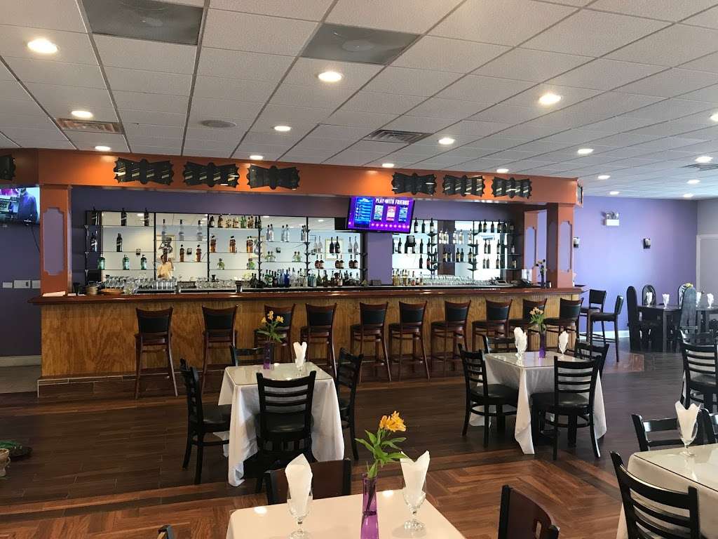 Awash Ethiopian Restaurant | 6324 N Broadway, Chicago, IL 60660 | Phone: (773) 274-0784